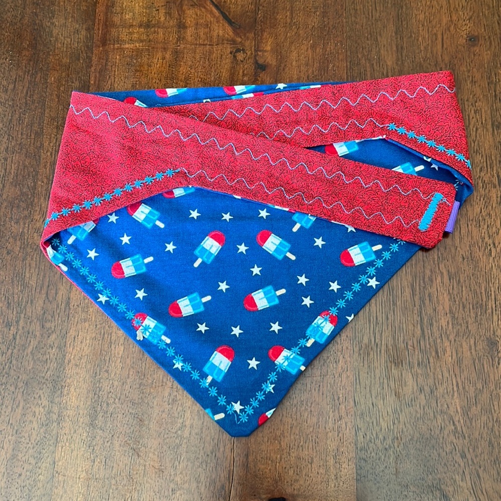 Patriotic dog bandanna